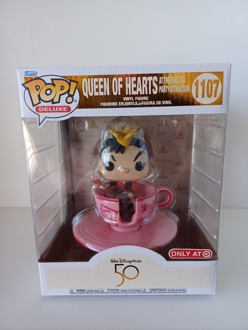 Queen Of Hearts At The Mad Tea‎ Party Attraction 1107 Deluxe Vinyl Funko Pop